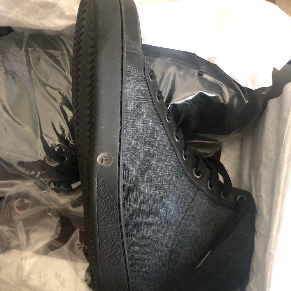Gucci high tops sneakers